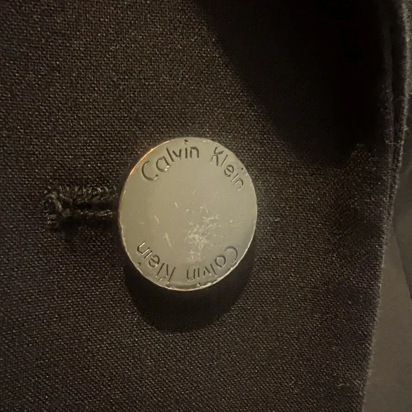 Calvin Klein, Luxe Stretch 2 Button Notch Lapel Long Sleeve Blazer,Size 8 Petite - Picture 4 of 4